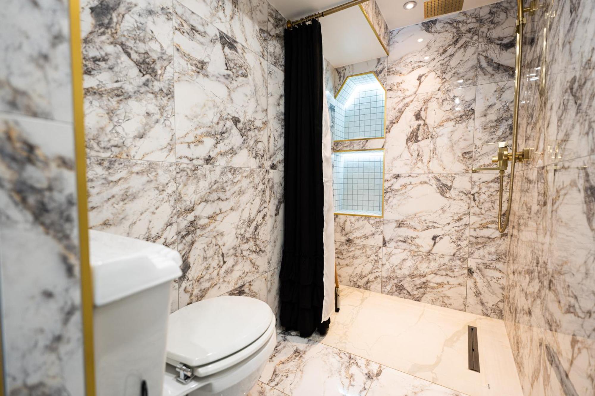 Appartement De La Noblesse - Designed By C.M سليستا المظهر الخارجي الصورة